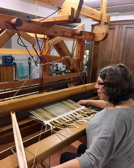 l’atelier sera en fonction pour  une démonstration de tissage