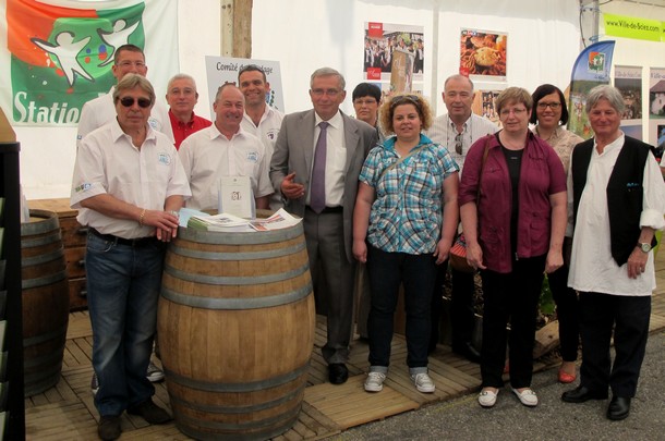 Le stand de l'Office de Tourisme de Sciez (avec le Comité de Jumelage Sciez-Wasselonne). 