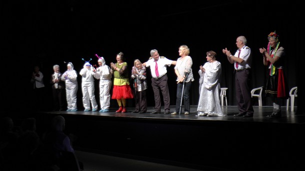 elle représentation théâtrale des 'Planches du manège' 