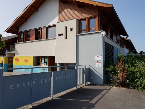 Ecole-des-Buclines