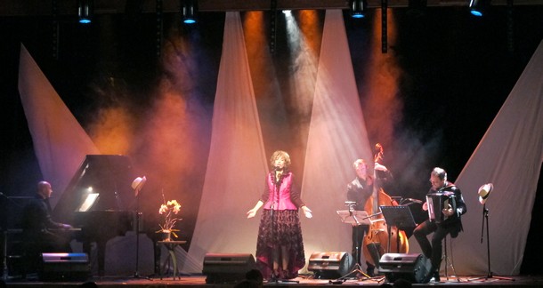 Cine-qui-Chante-100312